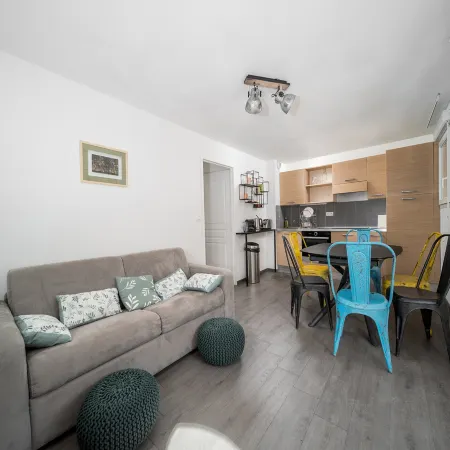 Family-friendly apartment with terrace