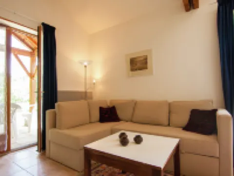 Cottage in Vézac with Pool & River Nearby Hotels in Vezac