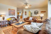 Patio & Mtn Views: Wickenburg 'trail Head House'