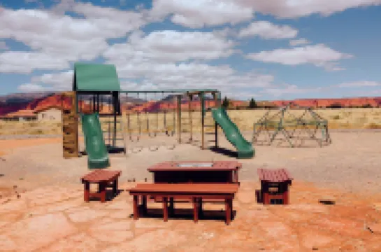 Broken Spur Inn & Steakhouse