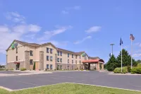 Holiday Inn Express & Suites TOPEKA WEST I-70 WANAMAKER by IHG Hotels in Topeka
