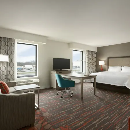 Hampton Inn & Suites St. Louis/Alton