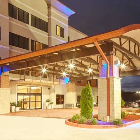 Holiday Inn Express & Suites COLUMBIA UNIV AREA - HWY 63 by IHG