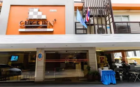 Arawana Express Phromphong