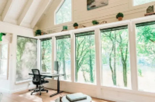 Newly Renovated White River Retreat, Breathtaking Views of the River, Sleeps 18