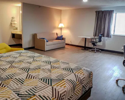 Motel 6 Kewanee, IL Hotels in Henry County