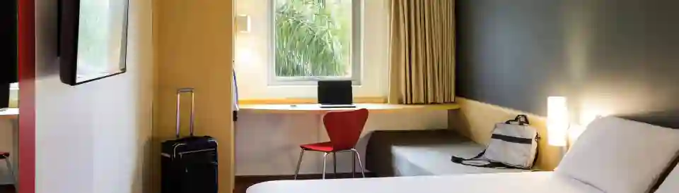 Ibis Monterrey Valle