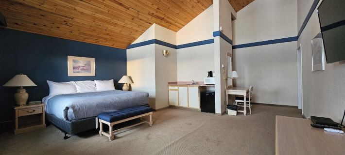 108 Golf Resort Hotels in Cariboo