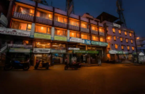 Hotel Jc Grand โรงแรมใน