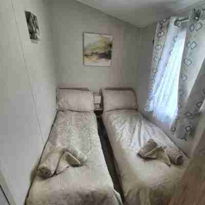 Cayton Bay Kestrel40 Rooms