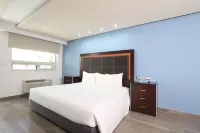 Quinta Dorada Hotel & Suites