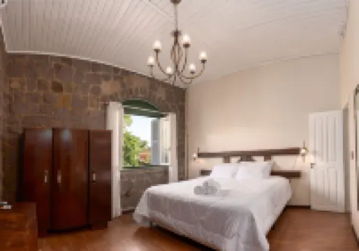 Casa de Pedra - Vinícola Mena Kaho