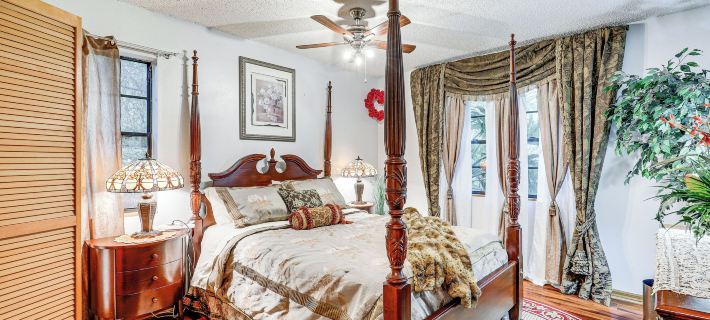 Tampa Area Home w/ Indoor Pool, Families Welcome! Hotels in Brandon