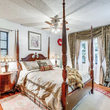 Tampa Area Home w/ Indoor Pool, Families Welcome!