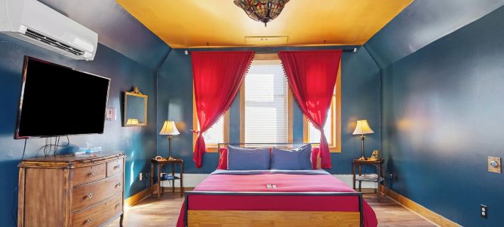 Endion Station Inn  | Hotel Next to Lake Superior Hotele w: Duluth
