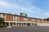 Days Inn by Wyndham Dumfries Quantico Hotels in Dumfries