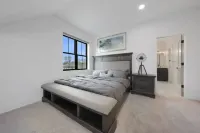 Jungle House Premier Residences – Downtown Columbus & Short North - balcony