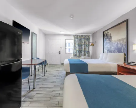 Days Inn & Suites by Wyndham Flagstaff Near University Hotels in Flagstaff