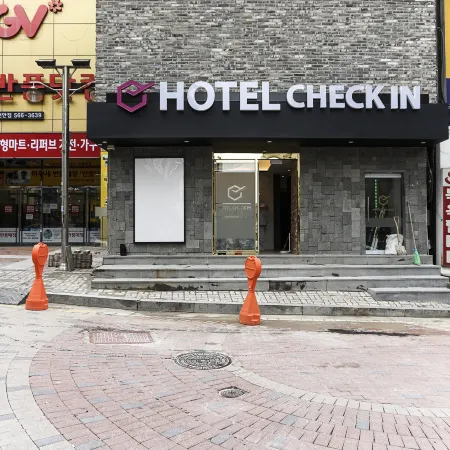 Cheonan Hotel Check-IN