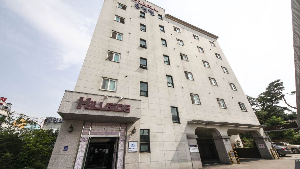 Hwaseong Hill Side Hot Spring Hotel