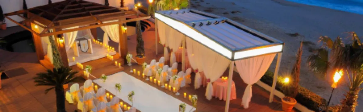 Sayan露台度假飯店