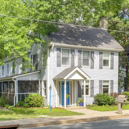 Charming Victorian Farmhouse on Historic Main St