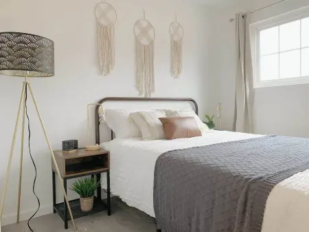 @ Marbella Lane - 4Br Alluring Home