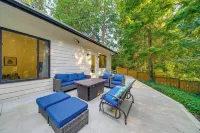 Wfh-Friendly Gem w/ Creek: 4 Mi to Sammamish Trail - Bungalows