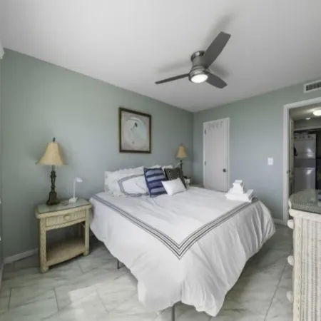 Beach Bliss 1 Bedroom Condo by RedAwning