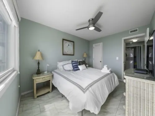 Beach Bliss 1 Bedroom Condo by RedAwning
