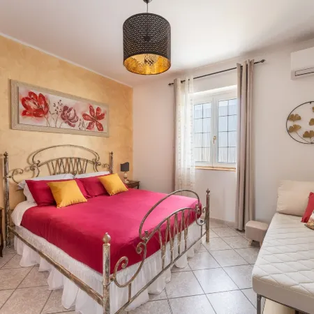 Miu' B&B , Ciampino , Villa Con Piscina e Parcheggio Privato