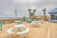 Ocean-View Balcony North Myrtle Beach Condo! - spa