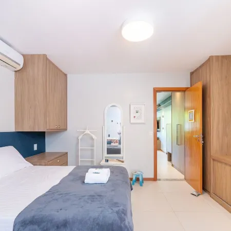 Beautiful Apartment Near the Beach Sov0005