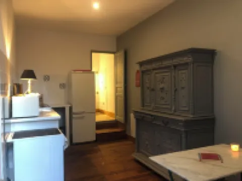 T1 bis apartment in Charentaise house in the heart of La Tremblade.