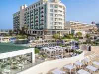 Sandos Cancun Hotels near Interactive Aquarium