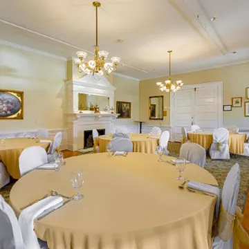 Windsor Hotel, Ascend Hotel Collection