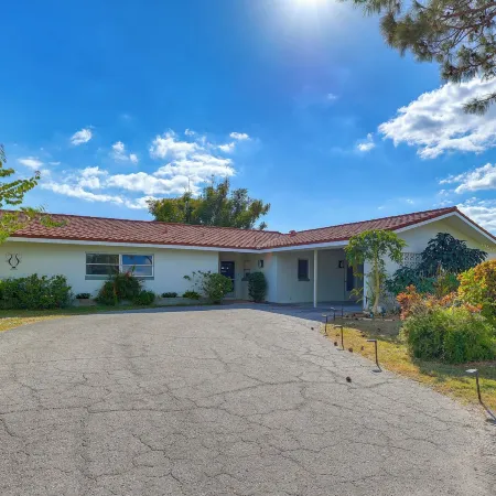 Waterfront Punta Gorda Paradise: Dock & Pool!