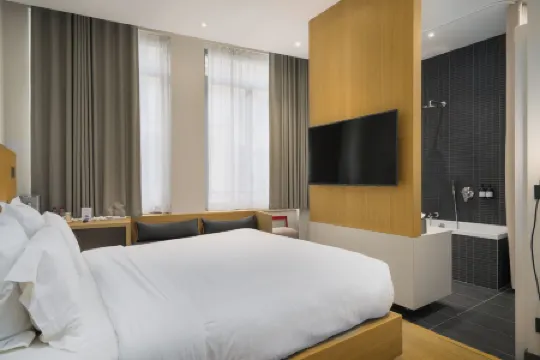 Maison Nô - Hôtel et Rooftop Отели рядом с достопримечательностью «Лионский музей изобразительных искусств»