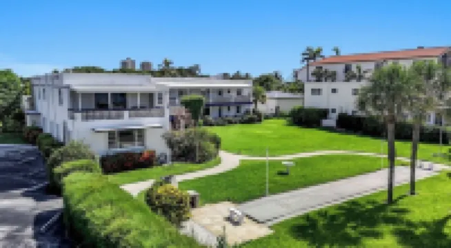 入海口棕櫚灘地區酒店