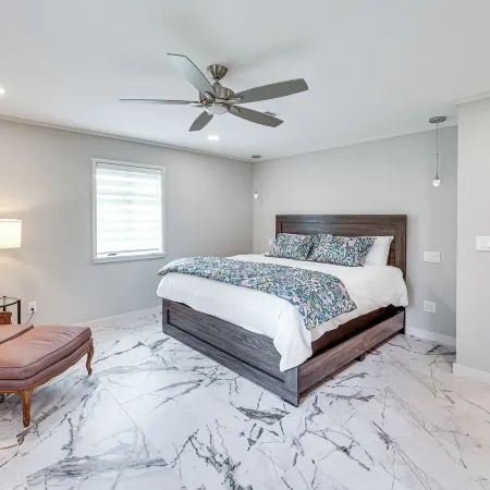 < 1 Mi to Sau: Newly Renovated Home w/ Yard!