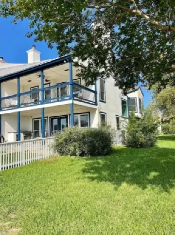 Linda's Lake House Waterfront on Lake Conroe