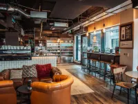 Ibis Styles Glasgow Central - bar