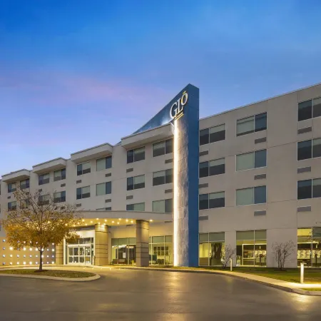 GLo Best Western Nashville