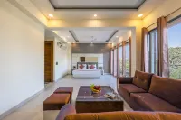 The Metro Stay by F9 Hotels