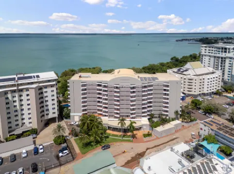 Mantra on the Esplanade Darwin