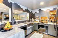 'Little House on the Lot' Dryden Townhome: Pets OK - Wifi