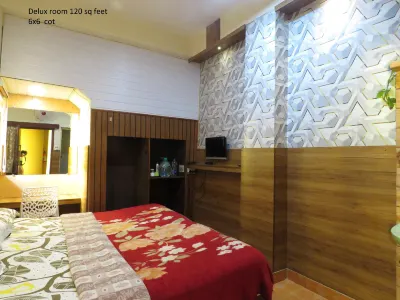 Greenview Holiday Inn Hotel di 