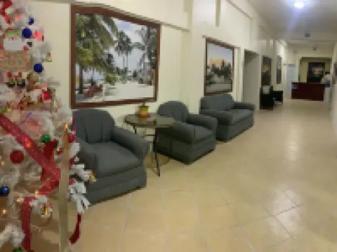 天空客棧 庫爾克島酒店