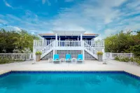 Coral Estate Rentals - Beach