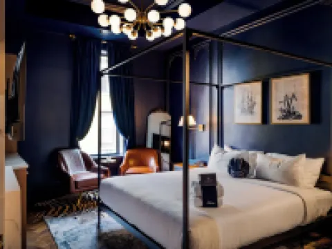 The Highliner Hotel Hotels in Gloucester